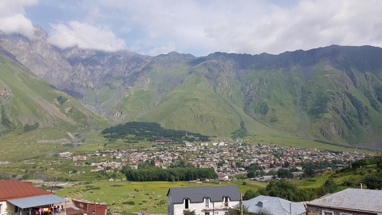 Гостевой дом Kazbek view guest house Степанцминда-14