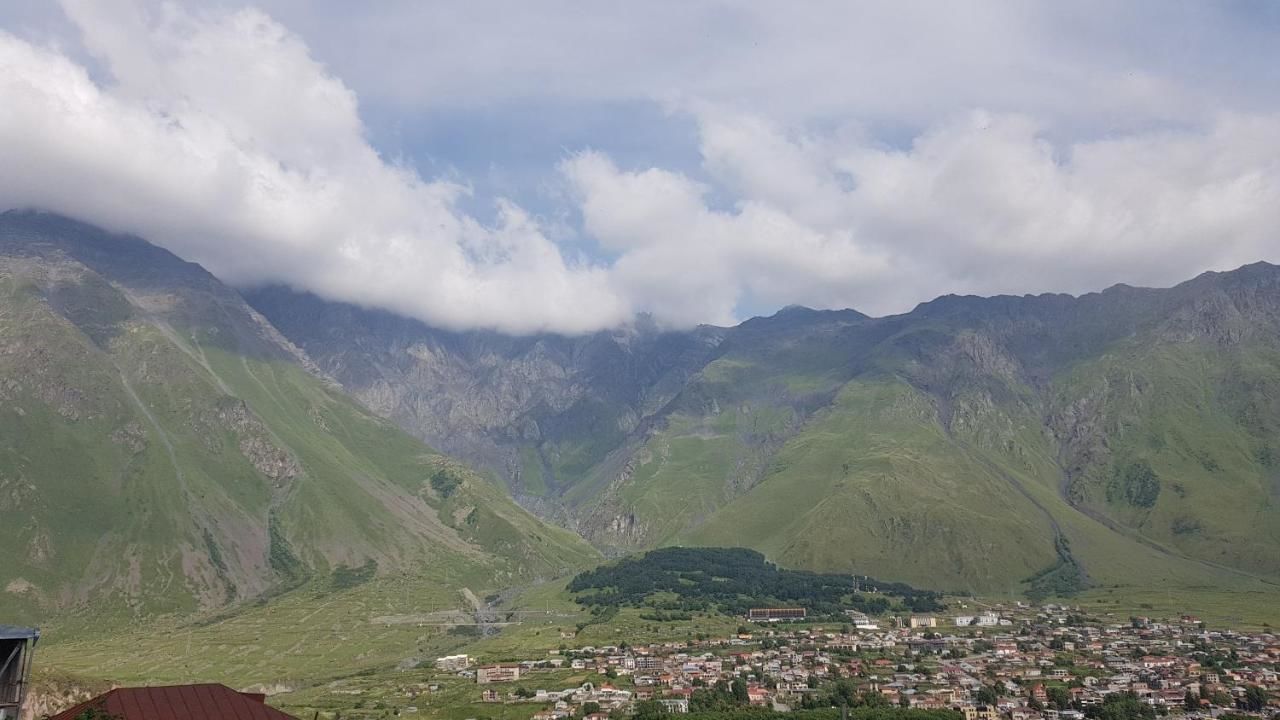 Гостевой дом Kazbek view guest house Степанцминда-20