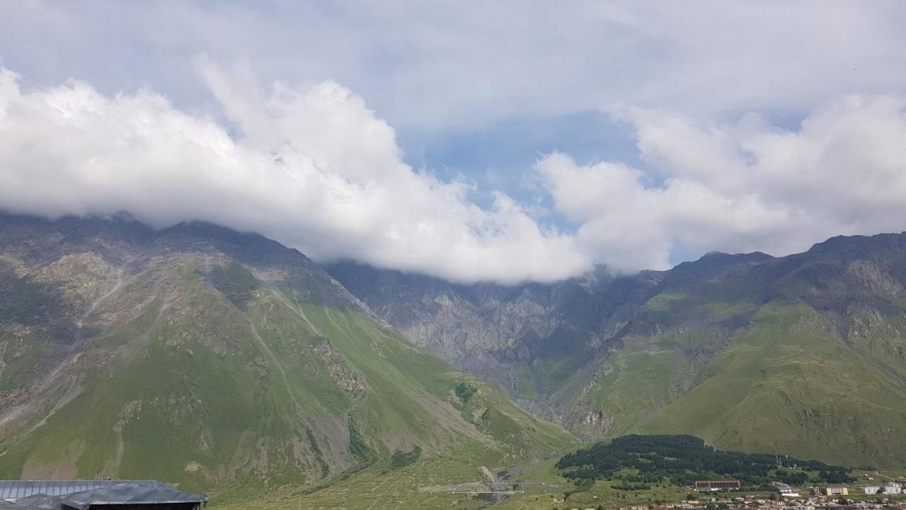 Гостевой дом Kazbek view guest house Степанцминда-21