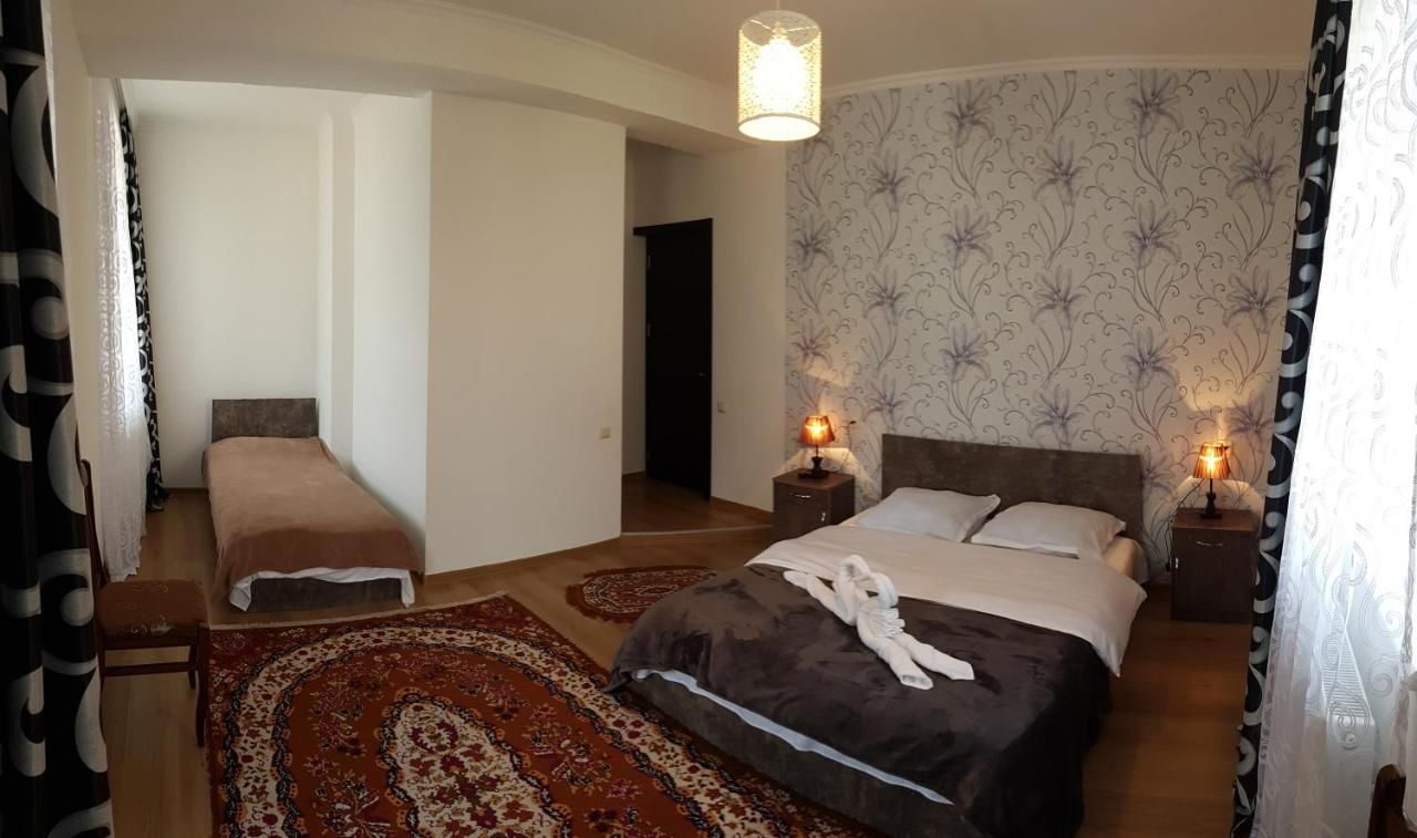 Гостевой дом Kazbek view guest house Степанцминда-26