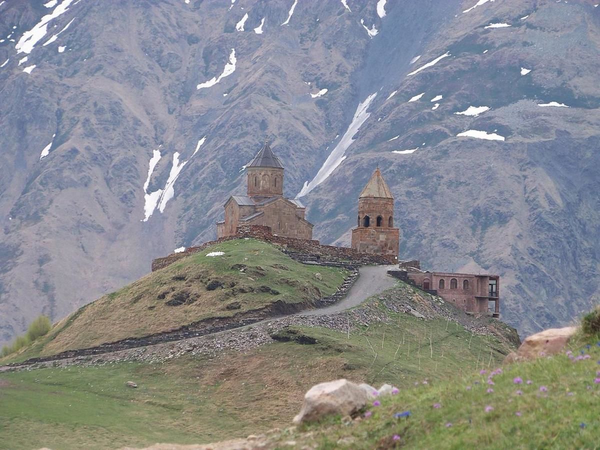 Гостевой дом Kazbek view guest house Степанцминда-36