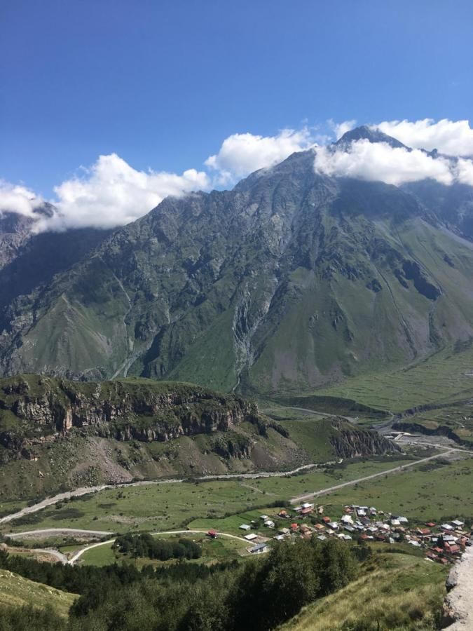 Гостевой дом Kazbek view guest house Степанцминда-38