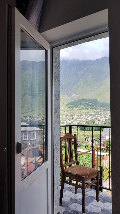 Гостевой дом Kazbek view guest house Степанцминда-8